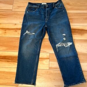 Abercrombie & Fitch women’s The Ankle Straight Ultra High rise size 16L